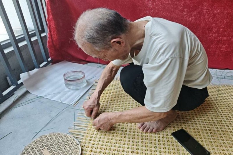图片2.jpg