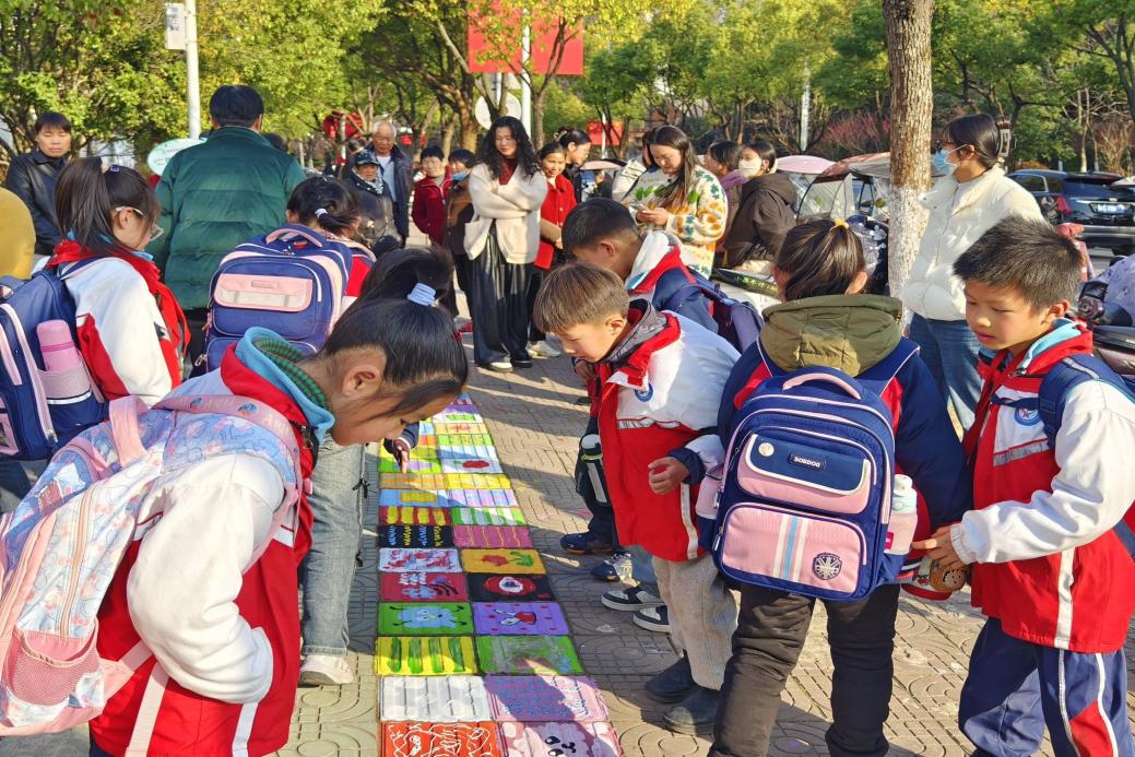 图片5.jpg 图片5.jpg