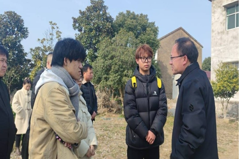 图片2.jpg 图片2.jpg