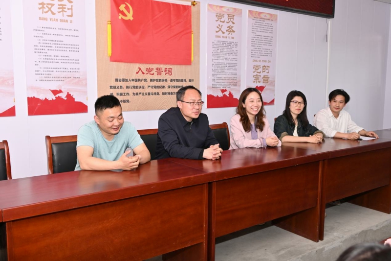 图片3.jpg 图片3.jpg