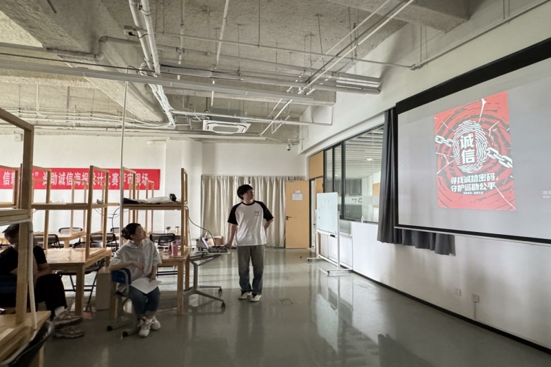 图片3.jpg 图片3.jpg