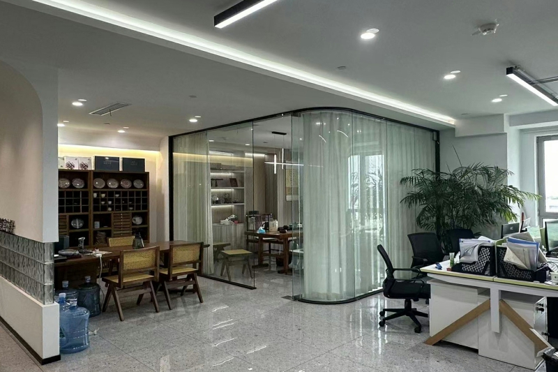 图片2.jpg 图片2.jpg