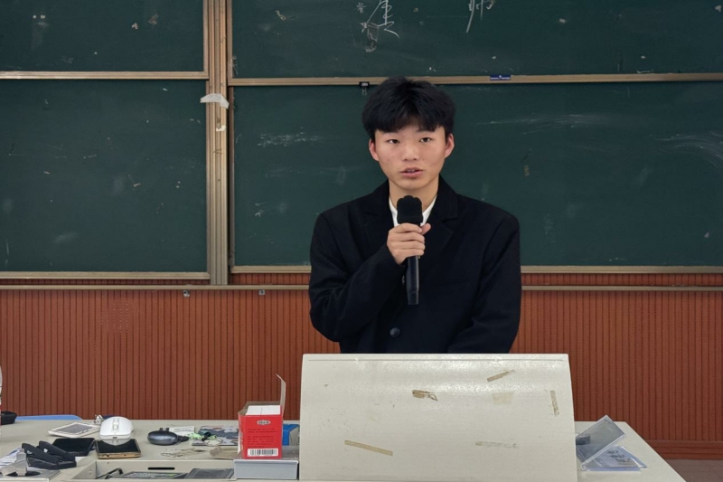 图片4.jpg 图片4.jpg